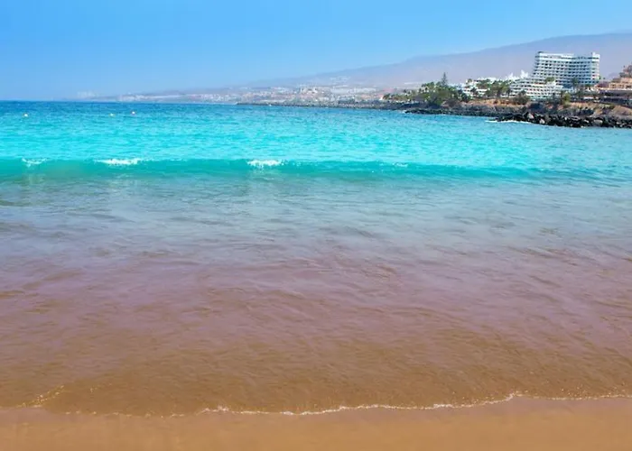 Colonial 公寓 阿德耶